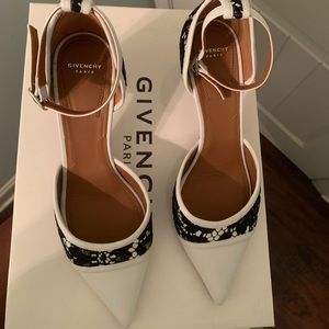 Givenchy women’s black and white patent leather heels. worn but well cared for